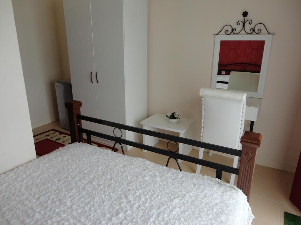 Akyali Hotel Гюверджинлик Номер фото
