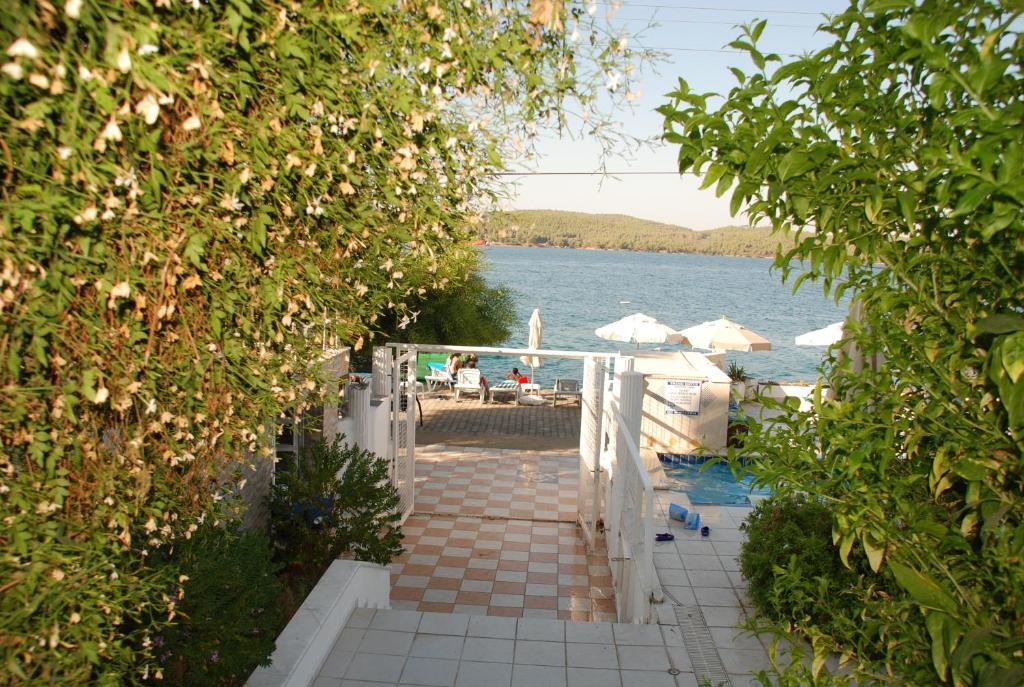 Akyali Hotel Гюверджинлик Номер фото